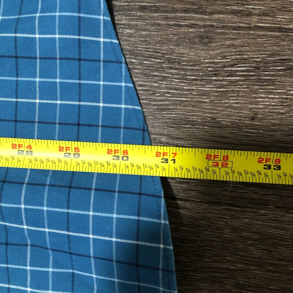 L.L. Bean Wrinkle Free Traditional Fit Short Sleeve Button Down Shirt Blue Plaid - Picture 9 of 9